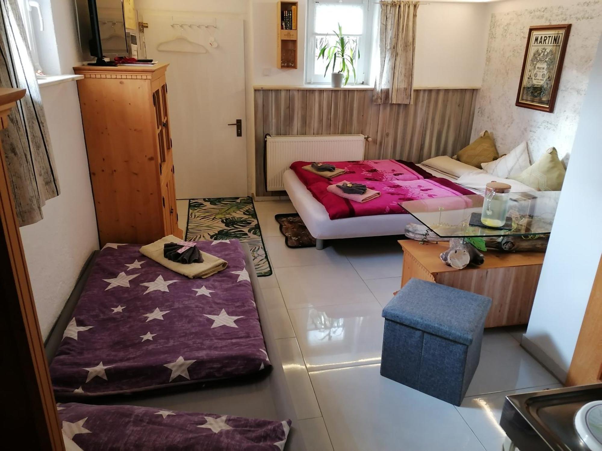 Kleines Studio Im Eichenwaeldchen, 1 Zimmer Kueche Bad Friedrichsgrun Exterior photo